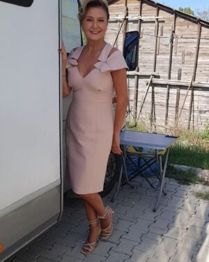 Tuna Arman Instagram - LAMIA cok yakinda sizlerle

 #benimrenklidunyam #binlercesukur #birkucukgunisigi #atv #dizi #oyuncu #tiyatro #televizyon