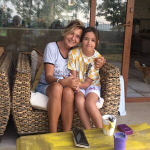 Tuna Arman Instagram - Halasinin bademi minik tuna... aşklımla gunaydinlarrr 

#tunalar
#binlercesukur #hayatintumubanakolayliklaneseyleveihtisamlagelir #