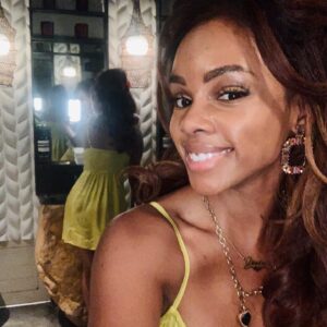 Tunisha Hubbard Instagram - Starting my birthday a lil early with my 💘✨🥰