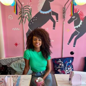 Tunisha Hubbard Instagram - I never thought I’d make it to #Iceland…now I never want to leave 🤗