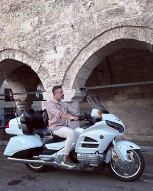 Turgay Başyayla Instagram - Niğde - Bor çekimlerimizi tamamladık. Misafirperverlikleri için tüm dostlarımıza özellikler Niğde İl Tarım ve Bor ilçe Tarım müdürlüklerimize teşekkür ederiz😊🤲🏻🤌🏻 @tarimgovtr