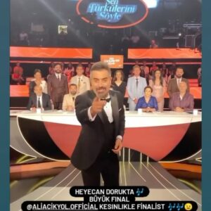 Turgay Başyayla Instagram - 2. Sezon Finali ile Karşınızdayız. Şimdiden 3. Sezon için yepyeni sesleri özel yetenekleri dinlemeye başladık bile👍🏼😊 videolarınızı güzel türkülerinizi bekliyoruz👍🏼 @senturkulerinisoyletrt @trt1
