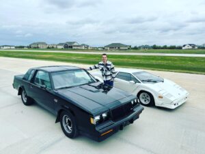 Tyler Hoover Instagram - My newly purchased Grand National lining up for a 0-60 race against the Countach, now live on YouTube! (It’s not even close)