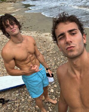 Tyler Lawrence Gray Instagram - “All I need are some tasty waves, a cool buzz, and I’m fine”