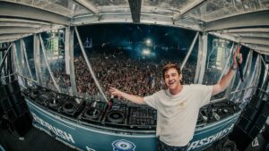 Tyler Marenyi Instagram - THANK YOU EDC LAS VEGAS 😍

Every time I took a moment to look out in to the crowd and enjoy the view during my set I was in awe. An absolute sea of people. This festival is such a special place and is always one of my biggest/best sets of the year. I played tons of new IDs and edits I can’t wait to release for you guys. Thank you to every single person who came out to watch 😭❤️ I love you!!

Who wants to this full set!?! think im gonna drop it on SoundCloud 👍🏼👍🏼