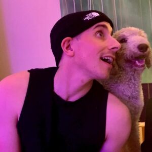 Tyler Rasch Instagram - 뭔가 점점 닮아가는 느낌? @omgsofuzzy