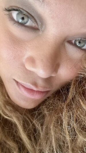 Tyra Banks Instagram - Hello Sharjah