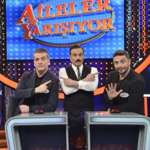 Ufuk Özkan Instagram - Volume 5 aileler yarışıyor🤜🤛 @aileleryarisiyor.tv @eustun @staff.film @erdaldemircii @abdullahbulutmanagement