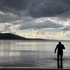 Ufuk Özkan Instagram - Giriyorum mu çıkıyorum mu adlı çalışma