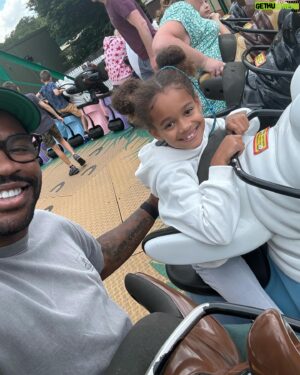 Ugo Monye Instagram - L E G O L A N D 📍 🎢 💦 👩🏽‍❤️‍💋‍👩🏽 ☀️