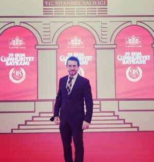 Uğur Arslan Instagram - Bu akşam ki, İstanbul Valiliği 29 Ekim Cumhuriyet Bayramı Resepsiyonundan…