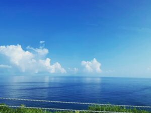 Uki Satake Instagram - 海。