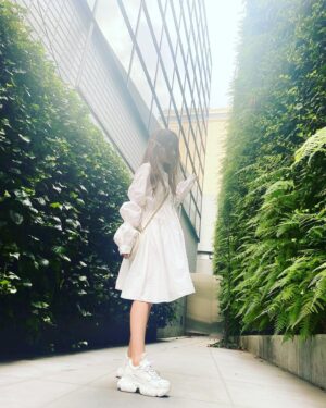 Uki Satake Instagram - @ele00_official の
ホワイトのスニーカー👟🍼
可愛いすぎてお気に入り🤍
@0oulo0 LOVE YOU🤍

@0oulo0