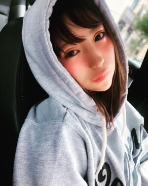 Uki Satake Instagram - 眠むむ。