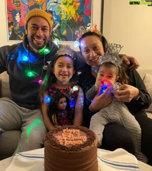 Uli Latukefu Instagram - Happy birthday my girl. 

Like me, she’s the eldest and as a result we’re both our parents crash test dummies 😂🤦🏽‍♂️🤷🏽‍♂️ But she rolls with us with so much grace and is the most caring, loving and generous girl with a sense of humour that cracks me up 😂

Happy birthday my Honour. We love you always. Walk by faith, not by what you can see and the rest will fall in place. ❤️ Mum and Dad.