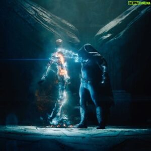 Uli Latukefu Instagram - “I’m not peaceful. Nor do I surrender” 

In ONE MONTH, Black Adam will be released to the world. Brace yourselves. 

No hero’s. Just vengeance. ⚡️⚡️⚡️

In cinemas October 21

#blackadam
@sevenbucksprod