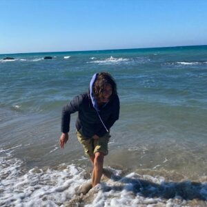 Ulrike Folkerts Instagram - Das Meer bringt mich zum Lachen #meer #wind #sonne #glücklich