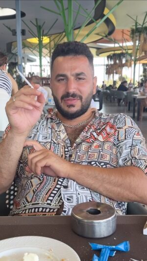 Ülvi Həsənli Instagram - pezi melumatları verdim😂😂