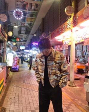 Um Mun-suk Instagram - 내고향 #온양온천#전통시장