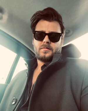 Ümit Kantarcılar Instagram - Bir taxi meselesi 🚕