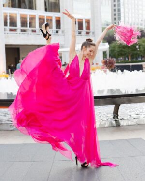 Unity Phelan Instagram - Celebrating the @nycballet Fall Gala 💗🩷💗

👗: @maisonvalentino 
📸: @julieskarrattphotography & @jaredsiskin & @ninawestervelt 

Feeling so honored to be a part of this company’s 75 year history! Catch us for one more week this Fall, and lots of other exciting shows through 2024 ❤️