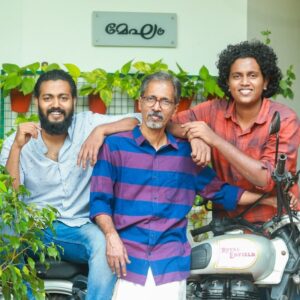 Unni Mathews Instagram - ഇന്നത്തെ മാതൃഭൂമി വാരാന്തപ്പതിപ്പിൽ നിന്ന്..

നന്ദി @viswanath_karalikandi @murali_krishnan.b @ajmalpazheri