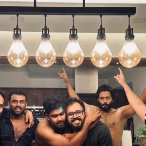 Unni Mathews Instagram - 🌥️
.
.
.
.
📸: @zabithnasser 
.
.
.
.
#chillout #nostalgia #saturdaynight #friends
