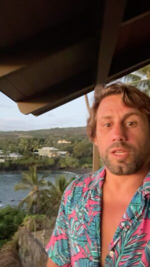 Urijah Faber Instagram - Happy New Year folks! This is your sign to put excuses aside and get to work! Encouraging everyone to accept Mixed Martial Arts into your life…or Health and Fitness in general. Be conscious of what you put in your body, and find some fun ways to workout!  Positive attitudes and knowing what your aiming for  are 2 keys to victory. Let’s go 2024! @ufultimatefitness @trifecta @ufcgym_rocklin @ufcgymfolsom @kudosnacks @puruslabs @teamalphamalemma @teamalphabjj