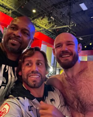 Urijah Faber Instagram - My two favorite strikers under one roof @royjonesjrofficial @slavaclaus. Pumped Roy was there to see Slava do his thing. I used to bring Roy’s CD of highlights to all my fight road trips. #yalmustaforgot