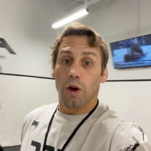 Urijah Faber Instagram - What a week! My boy Rome “Mr. Chill 🥶” is in the clear! @corymckenna99 about to scrap…@ufc I’m Taking a red eye to Cancun tonight to do some slap Jitsu in the sun tomorrow!  @combatjjworlds @ufcfightpass @teamalphamalemma @teamalphabjj @a1_combat