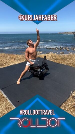 Urijah Faber Instagram - @urijahfaber is always putting in work - who needs a surfboard at one of the best breaks on the coast?” #bjj #ufc