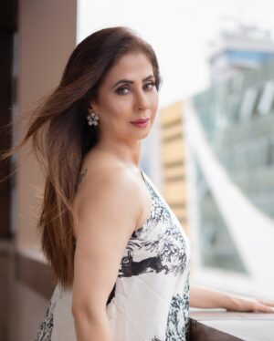 Urmila Matondkar Instagram - Prowl..🦋🦋🦋