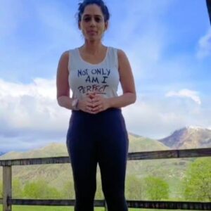 Urmilla Kothare Instagram - #Mondaymotivation 

Try this Challenge with me & find out How old are we according to our Body 

Let me know your results in comment section 🙂

#fitness
#mondayvibes
#Challenge #challengeoftheday
#fitnesschallenge
#reeloftheday