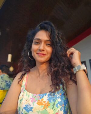 Urmilla Kothare Instagram - Take time to Relax, Reflect & Enjoy the Beauty of Life❤️

#relaxation #travel #picoftheday #exploring #Nashik #nashiktrip #sula