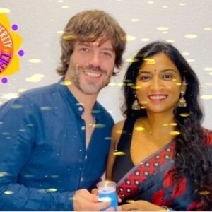 Usha Jadhav Instagram - सर्वांना दिवाळीच्या शुभेच्छा! 
शुभ दीपावली! 
Happy Diwali to all! 
¡Feliz Diwali! 
Love and light! 🪔♥️🪔 
@alexcortescalahorra 
.
#diwali #love #light #festival #family #happiness