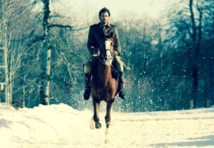 Ushan Çakır Instagram - i’m on a horse..
