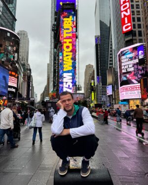 Usman Nurmagomedov Instagram - Это тебе не что то там, это Тайм Сквер братишка