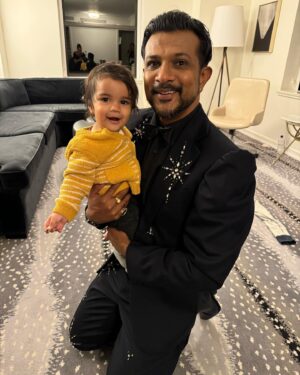 Utkarsh Ambudkar Instagram - 77th annual @thetonyawards aka Date Night with @hibiskisss 

the absolute BEST show on earth. Huge hug to @juleshough for letting me co-host with you. 

thanks @plutotv @cbstv 

styled by: @johntanstyling 
grooming: @chelseagehr 🤎🤎
HairCut: @matthewstylist 

super dope red carpet tuxedo by @_demo_official by DEREK CHAN
Shirt by @prada 
Bow-tie by @titleofwork 
Fancy a$$ Ring and watch by @officialfaberge 
Boots by @carlossantosshoes 

Act ONE look: 
shiny shoulder tux by @philippplein 
Shirt by @hugo_official 
Bow-tie by @titleofwork 
Ring and watch once again @officialfaberge 
Loafers —- stylist’s archives 

broadway is the best place on earth.