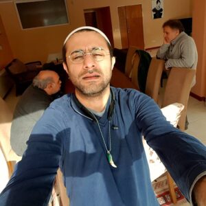 Vahid Rahbani Instagram - با
#خسرو_شهراز
#لوون_هفتوان .
.
.
.
.
#وحیدرهبانی
#vahidrahbani