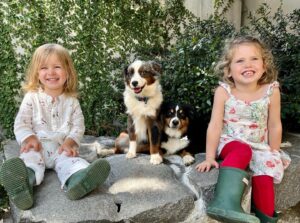 Vail Bloom Instagram - Best pic ever ❤️ Thank you @adventuresindogtraining for capturing all my littles & being the most sought after dog trainer in LA yet still taking the extra time with us! We are very thankful!!! 😄😄