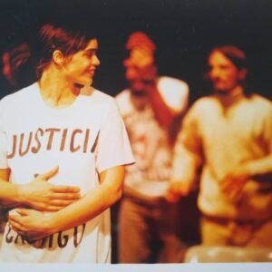 Valentina Bassi Instagram - #txi20años hoy hace 20 años arrancaba @txibuenosaires .. Acá recuerdos del estreno de " a propósito de la duda" de #patriciazangaro dirección #danielfanego , que manera de andar conmovida, feliz y agotada por esos tiempos !!!!! Los mejores recuerdos !  @abuelasdifusion