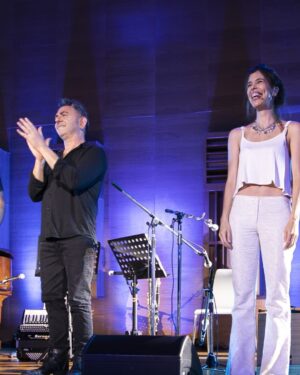Valentina Bassi Instagram - Hermosa experiencia participar en #conciertosazules, gracias!  @ccdelaciencia @cesarlernermusica @moguilevskymarcelo @anatorrentproduccion @fernandezmarianoa  @cienciaytecnologiaar