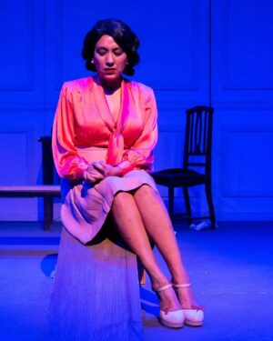 Valeria Lois Instagram - LA VIDA EXTRAORDINARIA - ¡Últimas semanas! Hasta el 30 de abril en el Picadero.

🗓 Sábados 22.15 h. y domingo 21 h.
🎟 Entradas en venta a través de @plateanet
📍Link en bio para entradas con descuento.

con Valeria Lois y Lorena Vega
Narración: Cecilia Roth
Músicos en vivo: Teo Lopez Puccio y Elena Buchbinder

Música original: Ian Shifres
Escenografía: Ariel Vaccaro
Vestuario: Magda Banach
Iluminación: Matías Sendón
Coreografía: Jazmín Titiunik
Video: Agustina San Martín
Mapping: Blas Lamagni
Peluquería y maquillaje: Agustina Luque
Asistencia de dirección: Pablo Cusenza
Asistencia de producción: Ayelen Escalzo
Producción: Carolina Castro
Dramaturgia y Dirección: Mariano Tenconi Blanco