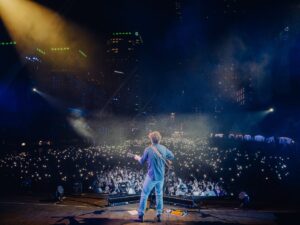 Vance Joy Instagram - Merci Beaucoup Montréal quelle merveilleuse nuit ❤️

📸 @bradcauchy