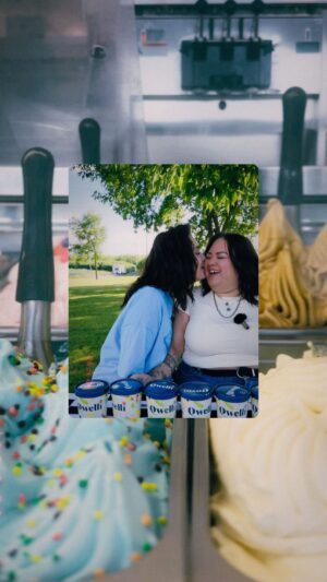 Vanessa Duchel Instagram - L'entreprise québécoise @qwelli_gelato et moi-même faisons tirer 3 cartes-cadeaux d'une valeur de 40$ pour profiter de sa trentaine de saveurs de gelato et de sorbets. 🍧

Tout le monde peut y trouver son compte avec des saveurs véganes et des gelato à déguster en barre, en cornet, en bol ou en pot pour ramener à la maison. Qwelli offre même des tartes! 🥧

Pour courir la chance de gagner ta carte-cadeau :

- Abonne-toi à mon compte et @qwelli_gelato 
- Commente avec la saveur que tu aimerais goûter et tague la personne avec qui tu en profiterais ✌🏼🍦

Bon été ☀️

Les résultats seront annoncés le 10 juillet. Les gagnants seront contactés en privé. Instagram n’est pas associé à ce concours.

#Qwelli #Qwelligelato Pub