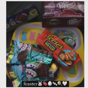 Vanessa Giselle Instagram - Humpty DUMP-ty.🥚🥚🥚yet another photo dump. Puddles & I didn’t even comb our hair today. We’re just grateful to be together w/ other ppl we love. Happy Easter❕🐰🐣🍭🍬🍫🤍💛✨