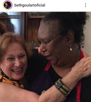 Vanessa Goulart Instagram - Acordei com a notícia da passagem de Julieta, nosso anjo, que com tanto amor cuidou da minha bisavó Nonoca, da minha avó Nicette e também de todos nós.
Um ser humano que colocava amor e cuidado em tudo.
Obrigada, Julieta! Que você siga na luz que sempre emanou.
Gratidão, gratidão, eternamente gratidão!

#love #gratidao #rip #amor