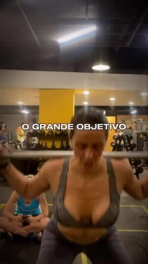 Vanessa Machado Instagram - 2024, ano que decidi ficar sarada, gostosa e, principalmente, cheia de saúde. Vou dividir com vocês, aqui e nos stories, um pouco dessa rotina juntamente com minha evolução. A ideia é inspirar vocês a entrarem nessa junto comigo. E ai, vambora?