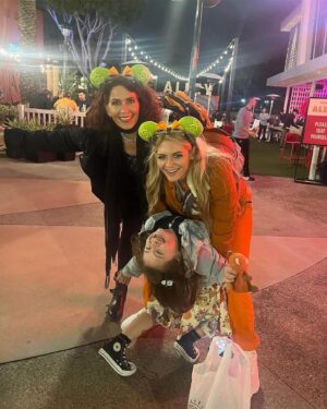 Vanessa Marshall Instagram - Best. Day. Ever! 💚🙏🏻✨✨✨

Repost from @samsyndulla
•
In so many words… 
This was the best day ever✨

Here is a photo dump of the day 🤣

Planning this trip to @disneyland with @vanessamarshall1138 couldn’t have gone more perfect. I’m so thankful for every moment. Especially eating a massive amount of sushi and piloting the falcon with Hera herself (note to self, don’t text and fly)✨

Finally getting to see Emily and @indiespeeder is and always will be the best moments well spent. I’m forever grateful for this chosen family we have created. My heart is so full and I’m just feeling so incredibly overjoyed that these are the moments I get to have with the best people on earth. 

Don’t forget to tune in tomorrow night 5pm pacific time to @vanessamarshall1138 ‘s twitch channel to see our stream. It’s going to be a great time and all proceeds will go to @ndssorg in honor of our girl Indie.

#disneyland #starwarsfamily #herasyndulla