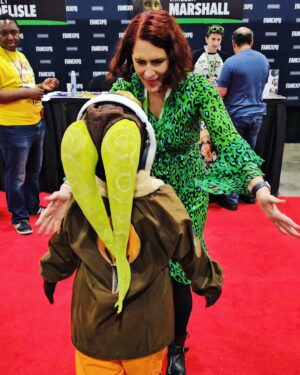 Vanessa Marshall Instagram - So wonderful to finally meet you! Love you @macsrebo!! Happy to see @samsyndulla too!! All the Hera’s! Xo 💚

Repost from @macsrebo
•
✨️Finally met the talented @vanessamarshall1138 and she is AMAZING! Vanessa is my Hera forever and is one of my Star Wars BFFs. I also met with @samsyndulla and we both got big hugs from our Space Mom. I am only lucky girl! 🥰😊💚 @fanexpophiladelphia is off to a wonderful start!

#StarWars #RebelGirl #Hera #GeneralSyndulla #FanExpoPhiladelphia #PhillyFanExpo #StarWarsRebels #SpaceMom #StarWarsWeekend